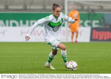 Tessa Wullaert (VfL Wolfsburg, 10) Freisteller, Einzelbild, Aktion, Fussball, UEFA Women s Champions League, VfL Wolfsburg - ZFK Spartak Subotica, xobx