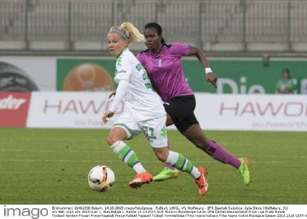 Fußball, UWCL, VfL Wolfsburg - ZFK Spartak Subotica; Julia Simic (Wolfsburg, 31) am Ball. xtgx