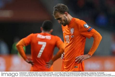 13.10.2015, Fussball Europameisterschafts-Qualifikation, 10.Spieltag, Niederlande - Tschechien, in der Amsterdam-Arena Amsterdam (Niederlande). enttäuscht Bas Dost (Niederlande) 
