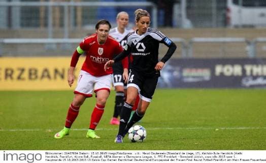 v.li.: Maud Coutereels (Standard de Liege, 17), Kathrin-Julia Hendrich (Kathi Hendrich, Frankfurt, 4) am Ball, Fussball, UEFA Women s Champions League, 1. FFC Frankfurt - Standard Lüttich, xozx