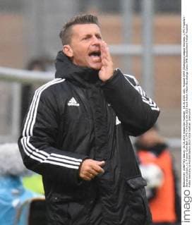 15.10.2015, xblx, Fussball UEFA Champions League Womans, 1.FFC Frankfurt - Standard Lüttich, v.l. Trainer Colin Bell (1.FFC Frankfurt)