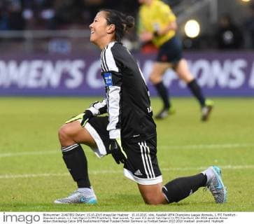 15.10.2015, xblx, Fussball UEFA Champions League Womans, 1.FFC Frankfurt - Standard Lüttich, v.l. Yuki Ogimi (1.FFC Frankfurt), Goal scored, Tor zum 4:0 durch Yuki Ogimi (1.FFC Frankfurt)