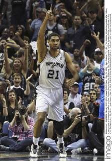 May 21, 2014 - San Antonio, TX, USA - Tim Duncan signals downcourt after hitting a key jumper in the second half as the San Antonio Spurs play the Oklahoma City Thunder in game 2 of the Western Conference Finals at the AT&T Center on May 21, 2014. Texas News - May 21, 2014 - ZUMAa27_
