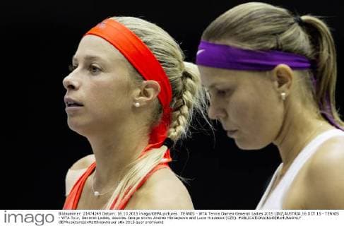 TENNIS - WTA Tennis Damen Generali Ladies 2015 LINZ,AUSTRIA,16.OCT.15 - TENNIS - WTA Tour, Generali Ladies, doubles. Image shows Andrea Hlavackova and Lucie Hradecka (CZE). GEPAxpictures xMatthiasxHauer