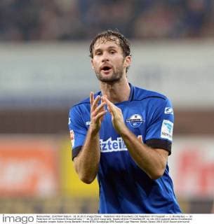 Paderborn Nick Proschwitz (SC Paderborn 07) Fussball --- 2. Bundesliga --- SC Paderborn 07 vs Eintracht Braunschweig --- 16.10.2015 Copyright: Sippel xEibner-Pressefoto EP_rsl