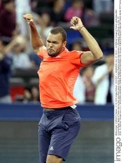 (151017) -- SHANGHAI, Oct. 17, 2015 -- Jo-Wilfried Tsonga of France celebrates after winning Rafael Nadal of Spain during their semifinal match at the Shanghai Masters tennis tournament in Shanghai, east China, on Oct. 17, 2015. Jo-Wilfried Tsonga won 2-1.) (SP)CHINA-SHANGHAI-TENNIS-SHANGHAI MASTERS (CN) FanxJun 