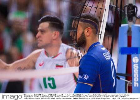 17.10.2015, Armeec Arena, Sofia Volleyball, Europameisterschaft, Halbfinale, Bulgarien vs. Frankreich Earvin Ngapeth ( 9 FRA) enttäuscht enttaeuscht traurig