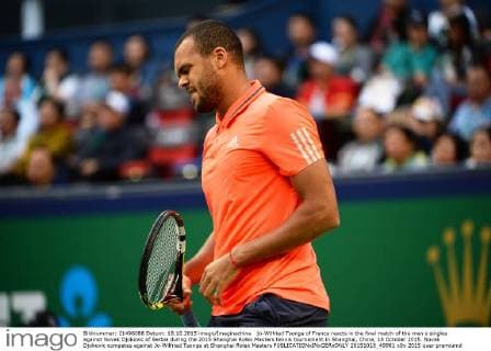 Jo-Wilfried Tsonga of France reacts in the final match of the men s singles against Novak Djokovic of Serbia during the 2015 Shanghai Rolex Masters tennis tournament in Shanghai, China, 18 October 2015. Novak Djokovic competes against Jo-Wilfried Tsonga at Shanghai Rolex Masters  20151018_49981
