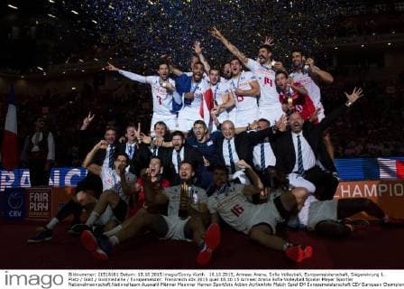 18.10.2015, Armeec Arena, Sofia Volleyball, Europameisterschaft, Siegerehrung 1. Platz Gold Goldmedaille Europameister: Frankreich