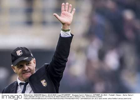 Giuseppe Iachini (Palermo), OCTOBER 18, 2015 - Football Soccer : Italian Serie A match between Bologna 0-1 US Palermo at Stadio Renato Dall Ara in Bologna, Italy. NoxThirdxPartyxSales  (ptmb082625)