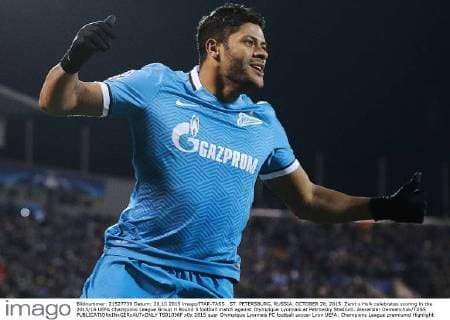 ST. PETERSBURG, RUSSIA. OCTOBER 20, 2015. Zenit s Hulk celebrates scoring in the 2015 16 UEFA Champions League Group H Round 3 football match against Olympique Lyonnais at Petrovsky Stadium. Alexander Demianchuk TASS  TS01036F