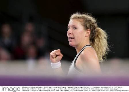 Tennis BGLBNPParibas Open 2015 - Luxembourg, Luxemburg 21.10.2015, Tennis Tennis BGLBNPParibas Open 2015 - Luxembourg, Luxemburg v.l. Anna-Lena Friedsam (Deutschland, GER) jubelt, jubel, ballt die faust, zwigt Emotionen - Sieg gegen Vorjahressiegerin Annika Beck (Deutschland, GER) (Nicht im Bild) 