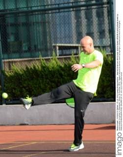 Retired American tennis star Andre Agassi attends a promotional event by watchmaker Longines in Shanghai, China, 21 October 2015. Agassi returns to tennis court to highlight commercial event in Shanghai  pbu348725_01