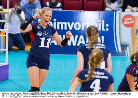 Stuttgart Jubel Elizabeth Hintemann ( 11 VC Wiesbaden) 1. Volleyball Bundesliga Damen Allianz MTV Stuttgart gegen VC Wiesbaden, Stuttgart SCHARRena, 21.10.15 Copyright: Wuechner Eibner-Pressefoto EP_NWR