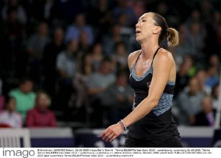 Tennis BGLBNPParibas Open 2015 - Luxembourg, Luxemburg 21.10.2015, Tennis Tennis BGLBNPParibas Open 2015 - Luxembourg, Luxemburg v.l. Jelena Jankovic (Serbia, Serbien, SRB) unzufrieden 