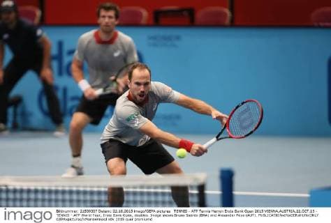 TENNIS - ATP Tennis Herren Erste Bank Open 2015 VIENNA,AUSTRIA,22.OCT.15 - TENNIS - ATP World Tour, Erste Bank Open, doubles. Image shows Bruno Soares (BRA) and Alexander Peya (AUT). GEPAxpictures xMarioxKneisl
