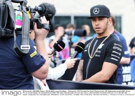 Motorsports: FIA Formula One World Championship WM Weltmeisterschaft 2015, Grand Prix of United States, 44 Lewis Hamilton (GBR, Mercedes AMG Petronas Formula One Team), xHOCHxZWEIx