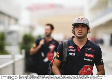 Oct. 22, 2015 - Austin, Texas, U.S - CARLOS SAINZ Jr. of Spain and Scuderia Toro Rosso arrives in the paddock during preparations to the 2015 Formula 1 United States Grand Prix at Circuit of the Americas, in Austin, Texas, U.S. F1 2015 - United States Grand Prix - Preparations - ZUMAg147
