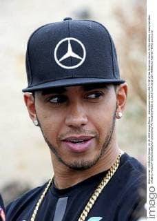 Atmosphere before USA F1 GP at Las Americas circuit. In this picture, Lewis Hamilton. xRUBIOx  RV RACING PRESS