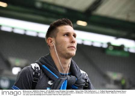 Niklas Süle (TSG Hoffenheim) - 1. Fußball Bundesliga Punktspiel Saison 2015-2016 VfL Wolfsburg vs. TSG Hoffenheim in der Volkswagen Arena in Wolfsburg - Portrait,Deutschland, Fußball, Mann, Maenner,17.10.2015
