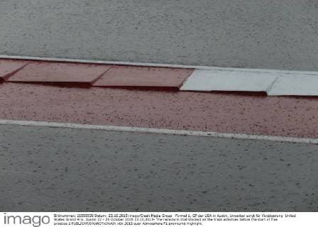 Formel 1, GP der USA in Austin, Unwetter sorgt für Verzögerung United States Grand Prix, Austin 22 - 25 October 2015 23.10.2015- The rainstorm that blocked all the track activities before the start of free practice 2 