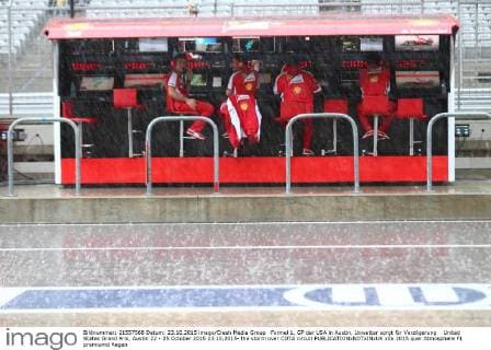 Formel 1, GP der USA in Austin, Unwetter sorgt für Verzögerung United States Grand Prix, Austin 22 - 25 October 2015 23.10.2015- the storm over COTA circuit 