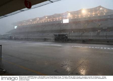 Formel 1, GP der USA in Austin, Unwetter sorgt für Verzögerung United States Grand Prix, Austin 22 - 25 October 2015 23.10.2015- the storm over COTA circuit 