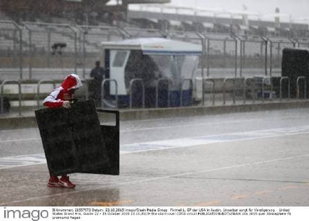 Formel 1, GP der USA in Austin, Unwetter sorgt für Verzögerung United States Grand Prix, Austin 22 - 25 October 2015 23.10.2015- the storm over COTA circuit 