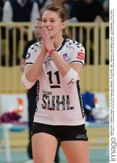 24.10.2015, xtkx, Volleyball 1. Bundesliga Frauen , VC Wiesbaden - Volley Stars Thüringen, v.l. Claudia Steger (Volley Stars),