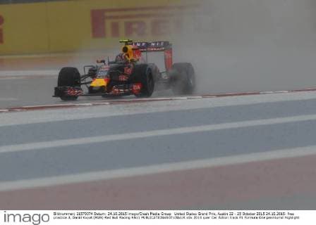 United States Grand Prix, Austin 22 - 25 October 2015 24.10.2015- free practice 3, Daniil Kvyat (RUS) Red Bull Racing RB11 