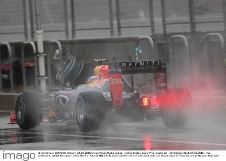 United States Grand Prix, Austin 22 - 25 October 2015 24.10.2015- free practice 3, Daniel Ricciardo (AUS) Red Bull Racing RB11 