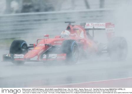 Oct. 24, 2015 - Austin, Texas, U.S - Red Bull Racing driver SEBASTIAN VETTEL (5) of Germany in action during the final practice session before the Formula 1 United States Grand Prix race at the Circuit of the Americas race track in Austin,Texas. F1 2015 - Formula 1 United States Grand Prix. - ZUMAw300