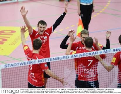 Volleyball 1. Bundesliga Saison 2015 2016 TV Rottenburg - Netzhoppers KW Bestensee 24.10.2015 Philipp Jankowski, Moritz Karlitzek, Lars Wilmsen , Sven Metzger (TV Rottenburg, v.li) 