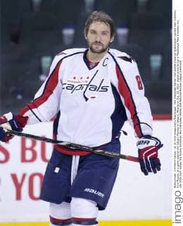 NHL Eishockey Herren USA profile photo on Washington Capitals Alex Ovechkin, from Russia, at a game against the Calgary Flames in Calgary, Alberta on Oct. 20, 2015. digital photo by Larry MacDougal Alex Ovechkin