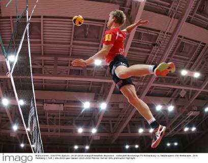 Volleyball Bundesliga TV Rottenburg vs. Netzhoppers KW-Bestensee , Dirk Mehlberg ( TVR )