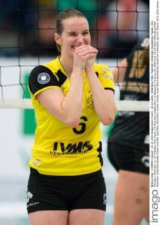 25.10.2015, Halle Berg Fidel, Muenster Volleyball, Bundesliga Frauen, USC Münster Muenster vs. SC Potsdam Sina Fuchs ( 6 Muenster) enttäuscht enttaeuscht traurig
