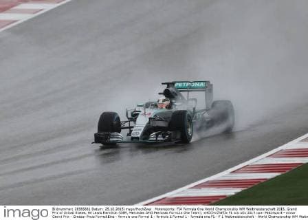 Motorsports: FIA Formula One World Championship WM Weltmeisterschaft 2015, Grand Prix of United States, 44 Lewis Hamilton (GBR, Mercedes AMG Petronas Formula One Team), xHOCHxZWEIx