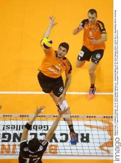 Volleyball Berlin 25.10.2015 Saison 2015 2016 DVL 1. Bundesliga Berlin recycling Volleys vs TV Ingersoll Bühl Nicolas Le Goff (Berlin, No.07) Buchegger, Paul (Bühl, No.17)