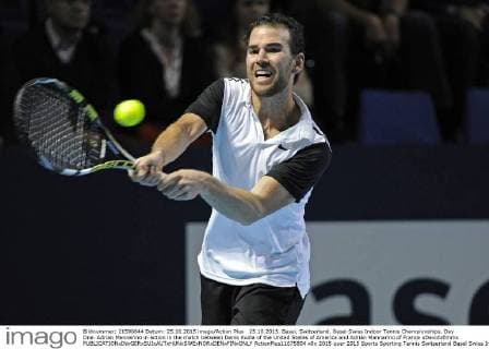 25.10.2015. Basel, Switzerland. Basel Swiss Indoor Tennis Championships. Day One. Adrian Mannarino in action in the match between Denis Kudla of the United States of America and Adrian Mannarino of France xDavidxEmmx  ActionPlus11675804