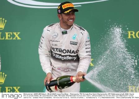 Motorsports: FIA Formula One World Championship WM Weltmeisterschaft 2015, Grand Prix of United States, 44 Lewis Hamilton (GBR, Mercedes AMG Petronas Formula One Team), xHOCHxZWEIx