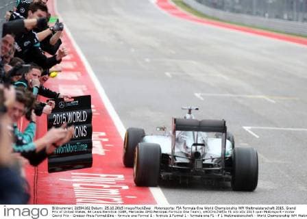 Motorsports: FIA Formula One World Championship WM Weltmeisterschaft 2015, Grand Prix of United States, 44 Lewis Hamilton (GBR, Mercedes AMG Petronas Formula One Team), xHOCHxZWEIx
