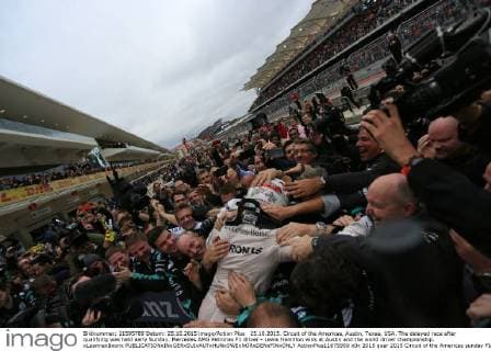 25.10.2015. Circuit of the Americas, Austin, Texas, USA. The delayed race after qualifying was held early Sunday. Mercedes AMG Petronas F1 driver - Lewis Hamilton wins at Austin and the world driver championship. xLeannexBoonx  ActionPlus11675950