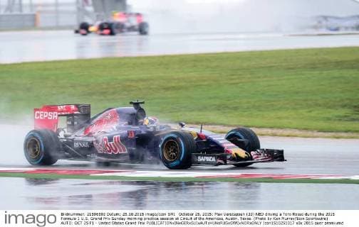 October 25, 2015: Max Verstappen (33) NED driving a Toro Rosso during the 2015 Formula 1 U.S. Grand Prix Sunday morning practice session at Circuit of the Americas, Austin, Texas. (Photo by Ken Murray Icon Sportswire) AUTO: OCT 25 F1 - United States Grand Prix Icon1510251017 EDITORIAL USE ONLY