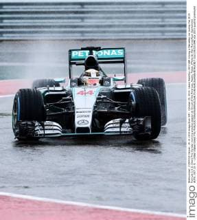 October 25, 2015: Lewis Hamilton (44) GBR driving a Mercedes car during the 2015 Formula 1 U.S. Grand Prix Sunday morning practice session at Circuit of the Americas, Austin, Texas. (Photo by Ken Murray Icon Sportswire) AUTO: OCT 25 F1 - United States Grand Prix Icon1510251040 EDITORIAL USE ONLY