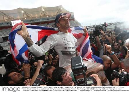 Motorsports: FIA Formula One World Championship WM Weltmeisterschaft 2015, Grand Prix of United States, 44 Lewis Hamilton (GBR, Mercedes AMG Petronas Formula One Team), xHOCHxZWEIx