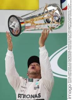 Motorsports: FIA Formula One World Championship WM Weltmeisterschaft 2015, Grand Prix of United States, 44 Lewis Hamilton (GBR, Mercedes AMG Petronas Formula One Team), xHOCHxZWEIx