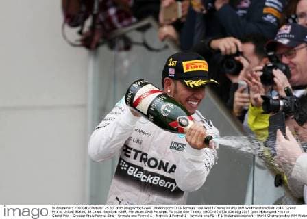 Motorsports: FIA Formula One World Championship WM Weltmeisterschaft 2015, Grand Prix of United States, 44 Lewis Hamilton (GBR, Mercedes AMG Petronas Formula One Team), xHOCHxZWEIx