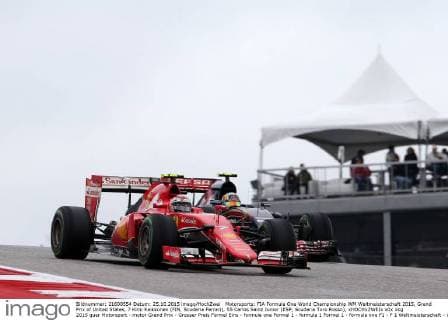 Motorsports: FIA Formula One World Championship WM Weltmeisterschaft 2015, Grand Prix of United States, 7 Kimi Raikkonen (FIN, Scuderia Ferrari), 55 Carlos Sainz Junior (ESP, Scuderia Toro Rosso), xHOCHxZWEIx