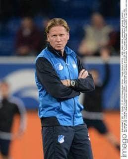 Trainer Markus GISDOL (1899), Geste, Gestik, angespannt, nervoes, Fussball 1. Bundesliga, 10. Spieltag, TSG 1899 Hoffenheim (1899) - Hamburger SV (HH) 0:1, am 23.10.2015 in Sinsheim Deutschland. Â