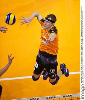 Volleyball, BR Volleys - TV Ingersoll Bühl Volleyball Berlin 25.10.2015 Saison 2015 2016 DVL 1. Bundesliga Berlin recycling Volleys vs TV Ingersoll Bühl Buehl 3:0 Felix Fischer (Berlin, No.06)